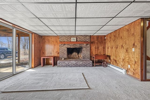 13881 Salem Church Street NE, Paris, OH 44669