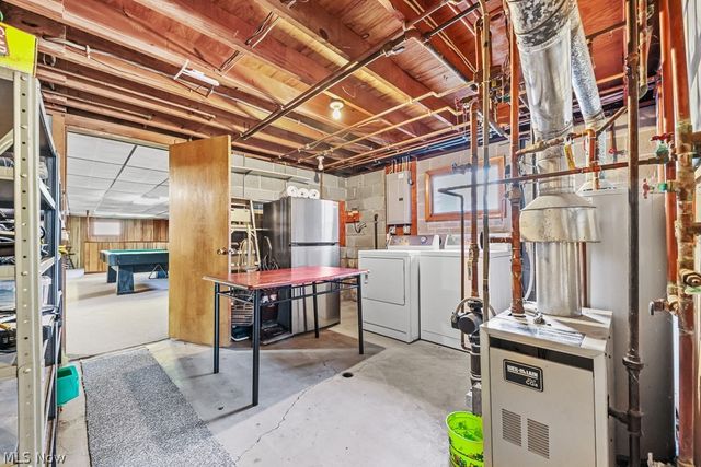 13881 Salem Church Street NE, Paris, OH 44669