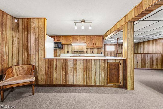 13881 Salem Church Street NE, Paris, OH 44669