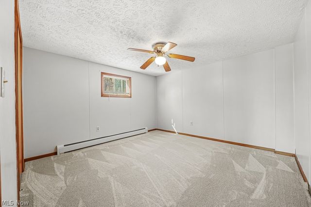 13881 Salem Church Street NE, Paris, OH 44669