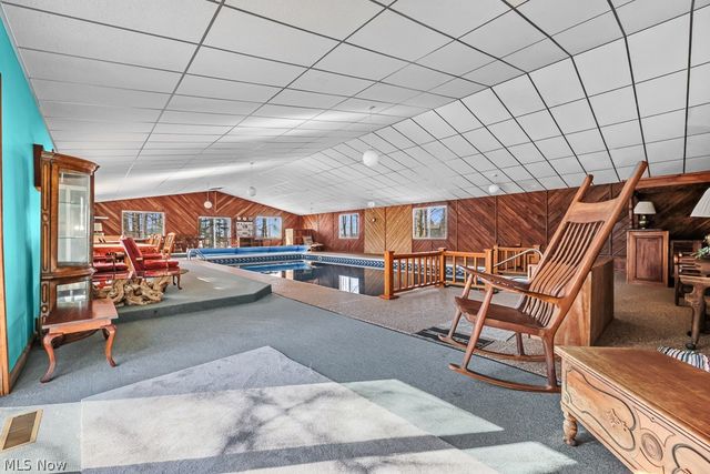 13881 Salem Church Street NE, Paris, OH 44669