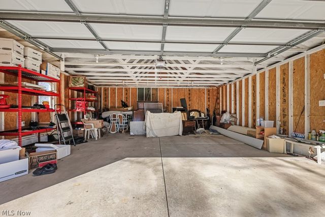 13881 Salem Church Street NE, Paris, OH 44669