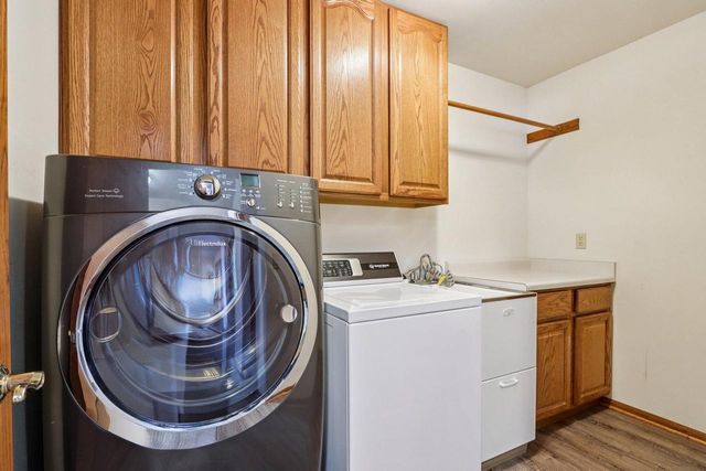 W199S8618 Woods ROAD, Muskego, WI 53150