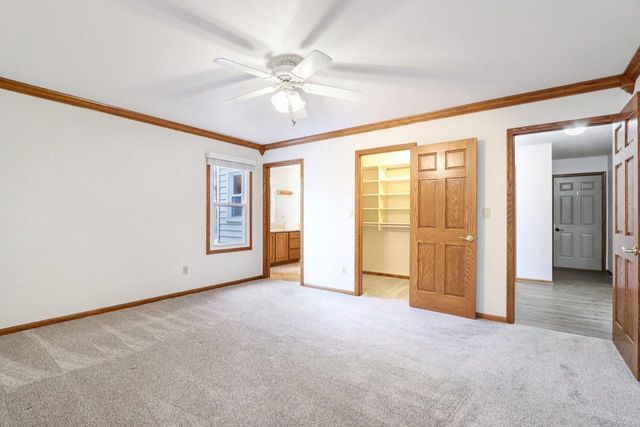 W199S8618 Woods ROAD, Muskego, WI 53150