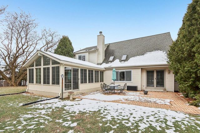 W199S8618 Woods ROAD, Muskego, WI 53150