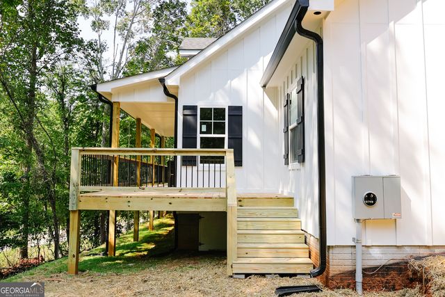 650 Duffy Grizzle Road, Dahlonega, GA 30533