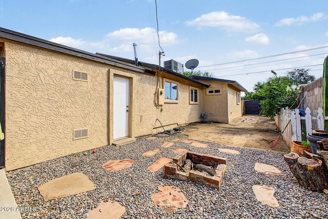 6702 N 60TH Avenue, Glendale, AZ 85301