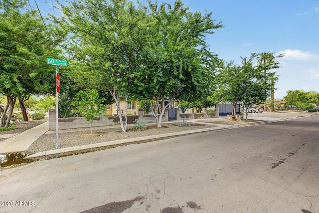 6702 N 60TH Avenue, Glendale, AZ 85301