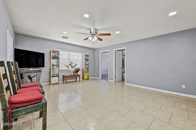 6702 N 60TH Avenue, Glendale, AZ 85301