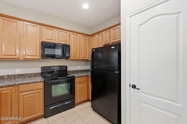 8804 W PERSHING Avenue, Peoria, AZ 85381