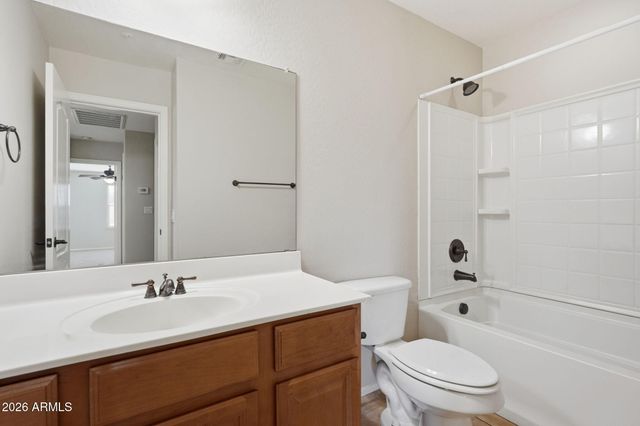 8804 W PERSHING Avenue, Peoria, AZ 85381