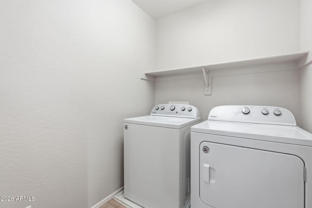 8804 W PERSHING Avenue, Peoria, AZ 85381