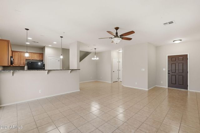 8804 W PERSHING Avenue, Peoria, AZ 85381