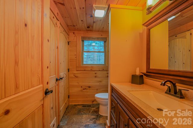 9147 Shortoff View Terrace, Nebo, NC 28761