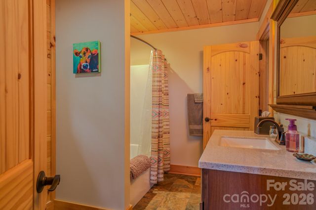 9147 Shortoff View Terrace, Nebo, NC 28761