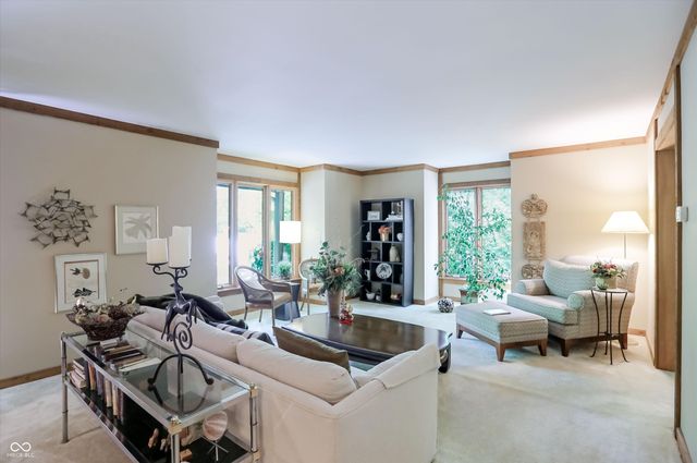 100 Spring Drive, Zionsville, IN 46077