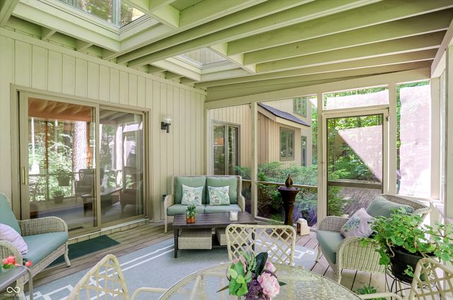 100 Spring Drive, Zionsville, IN 46077