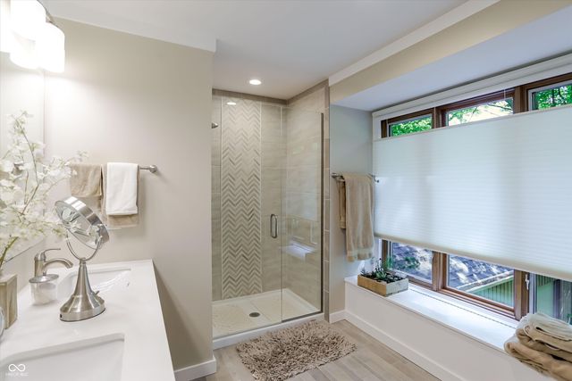 100 Spring Drive, Zionsville, IN 46077