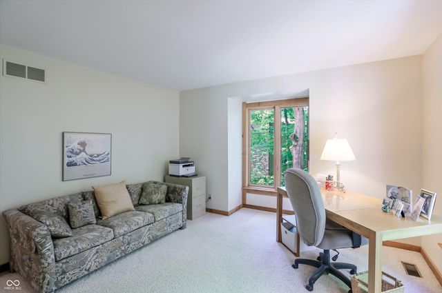 100 Spring Drive, Zionsville, IN 46077