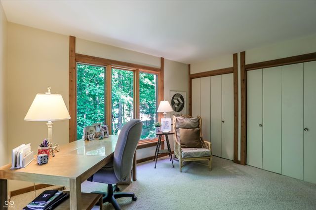 100 Spring Drive, Zionsville, IN 46077