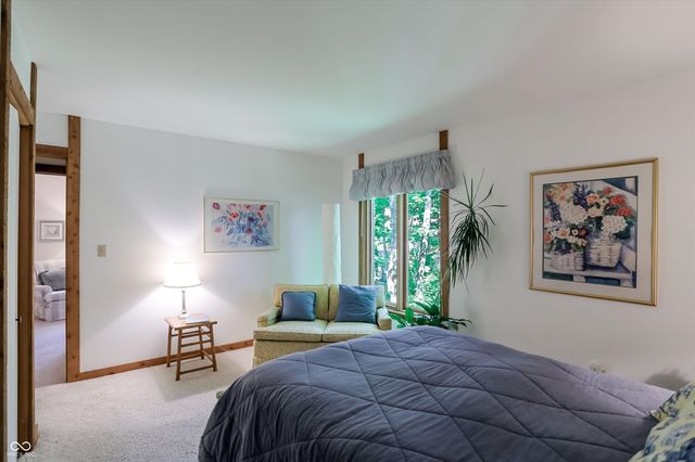 100 Spring Drive, Zionsville, IN 46077