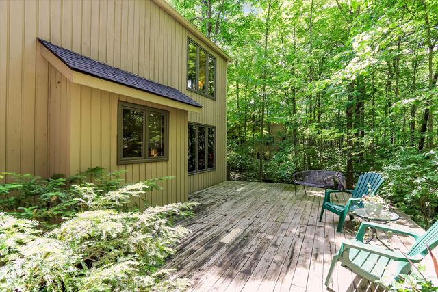 100 Spring Drive, Zionsville, IN 46077