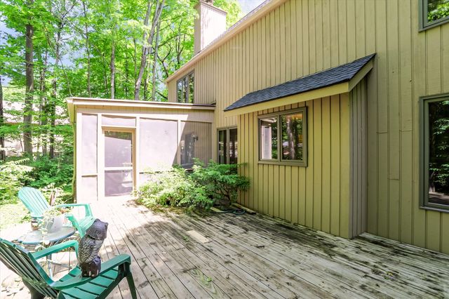 100 Spring Drive, Zionsville, IN 46077