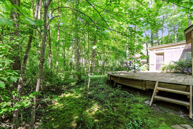 100 Spring Drive, Zionsville, IN 46077