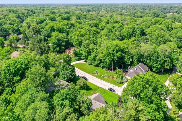 100 Spring Drive, Zionsville, IN 46077