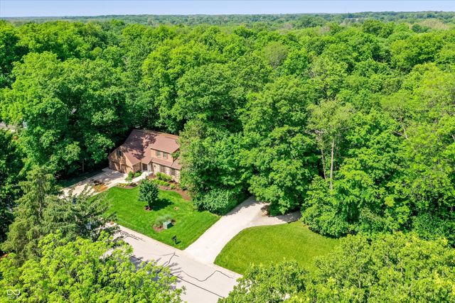 100 Spring Drive, Zionsville, IN 46077