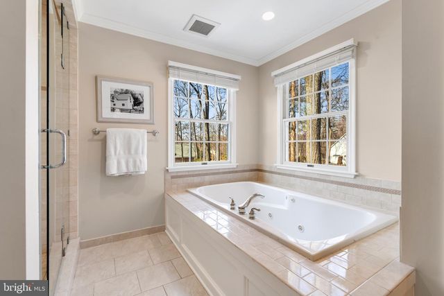 3618 JACKSON CABIN RD, Phoenix, MD 21131