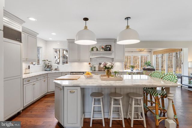 3618 JACKSON CABIN RD, Phoenix, MD 21131