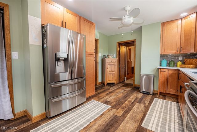 112 Thompson Avenue, New Concord, OH 43762