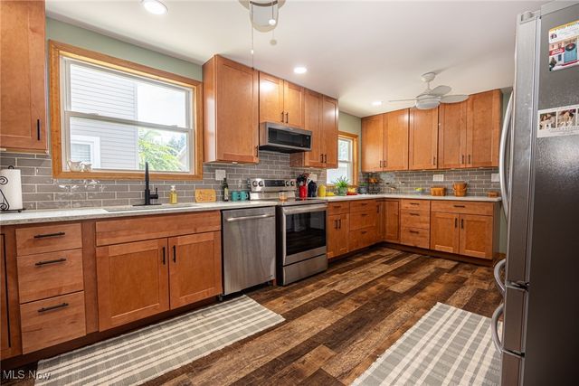 112 Thompson Avenue, New Concord, OH 43762