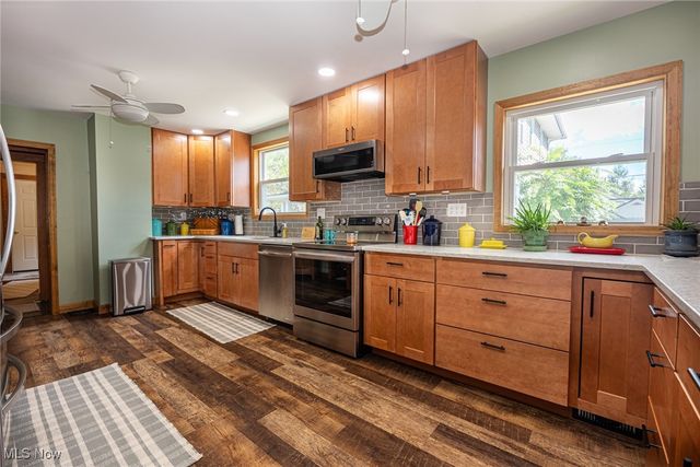 112 Thompson Avenue, New Concord, OH 43762