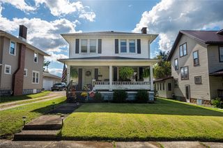 112 Thompson Avenue, New Concord, OH 43762