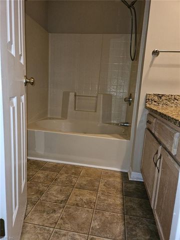 938 Willow PT, Newport News, VA 23602