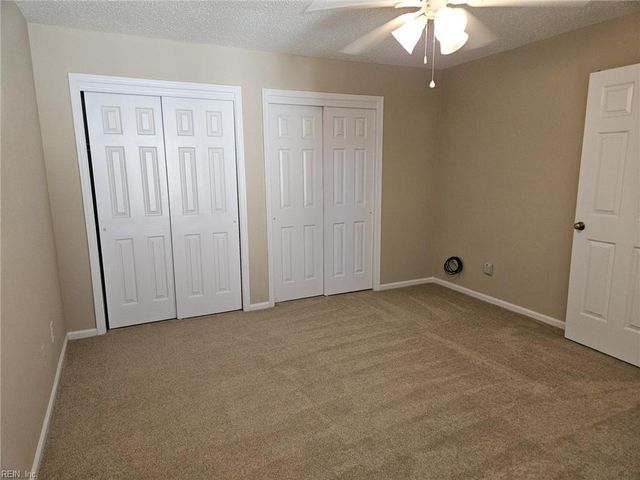 938 Willow PT, Newport News, VA 23602