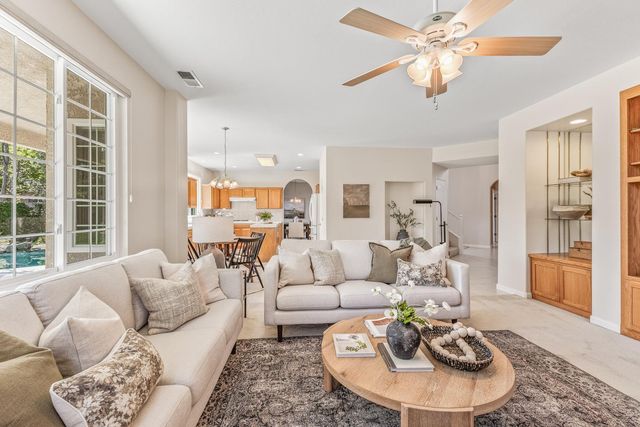 2719 E Spice Way, Fresno, CA 93720