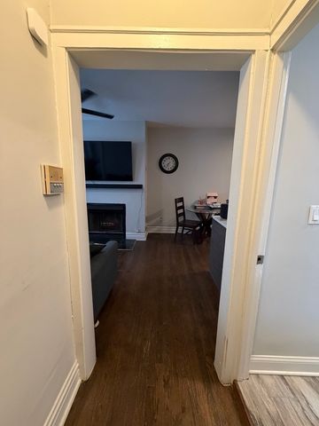 631 W ROSCOE Street C3, Chicago, IL 60657