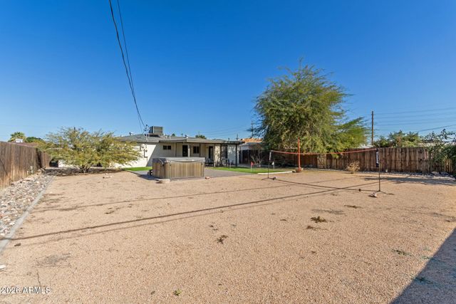 2715 W ROYAL PALM Road, Phoenix, AZ 85051