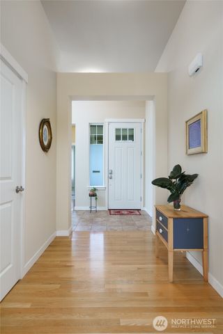 1758 Hillcrest Loop, Mount Vernon, WA 98274
