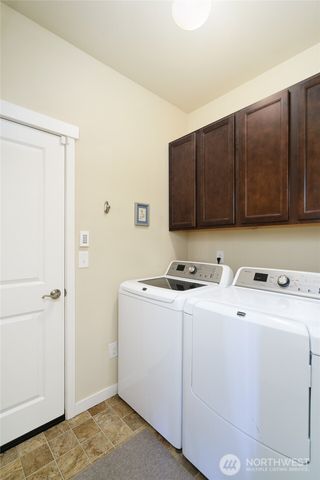 1758 Hillcrest Loop, Mount Vernon, WA 98274
