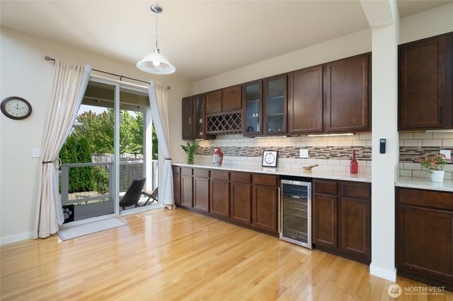 1758 Hillcrest Loop, Mount Vernon, WA 98274