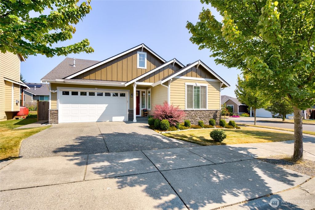 1758 Hillcrest Loop, Mount Vernon, WA 98274