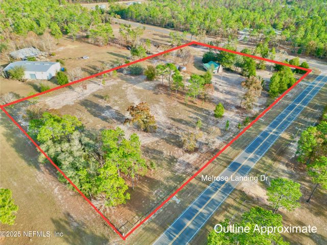 276 MELROSE LANDING Boulevard, Hawthorne, FL 32640