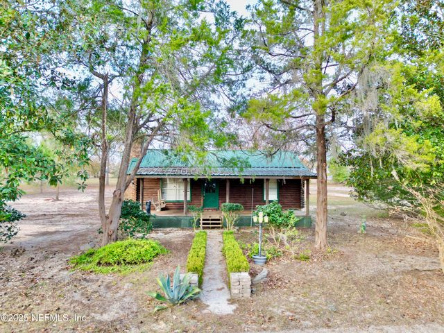 276 MELROSE LANDING Boulevard, Hawthorne, FL 32640