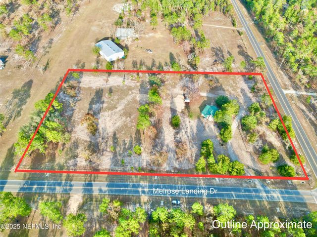 276 MELROSE LANDING Boulevard, Hawthorne, FL 32640