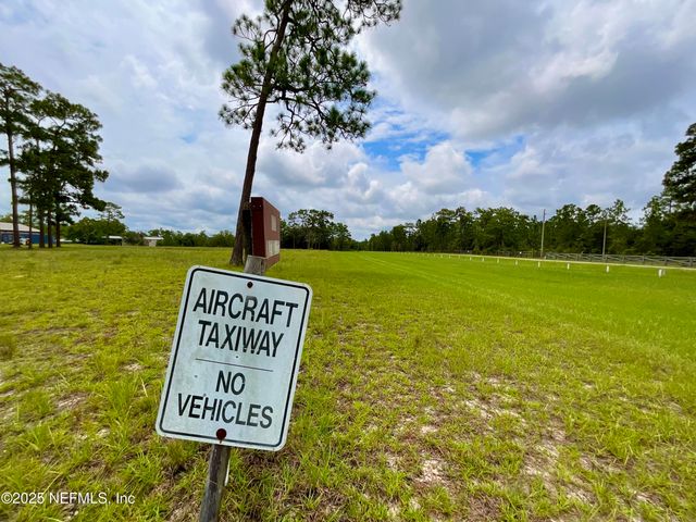 276 MELROSE LANDING Boulevard, Hawthorne, FL 32640