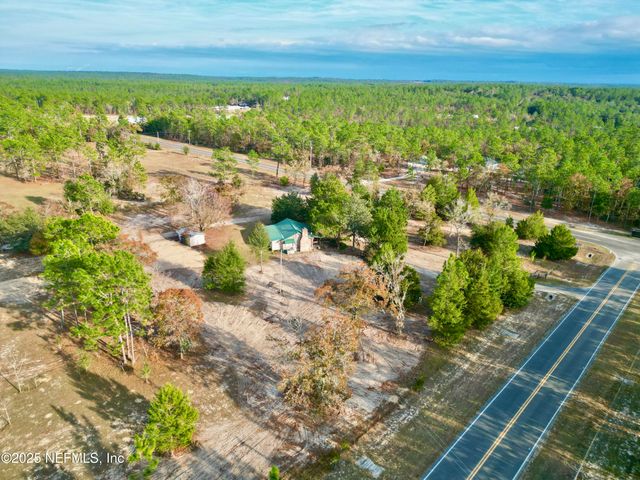 276 MELROSE LANDING Boulevard, Hawthorne, FL 32640